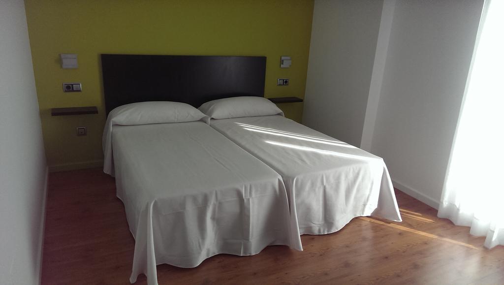 Nruta Ponferrada Hotel Bembibre  Quarto foto
